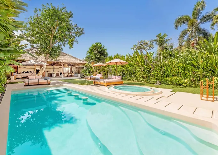Villa Toscana - 7 Bdr Luxury Villa With Private Pool Seminyak 